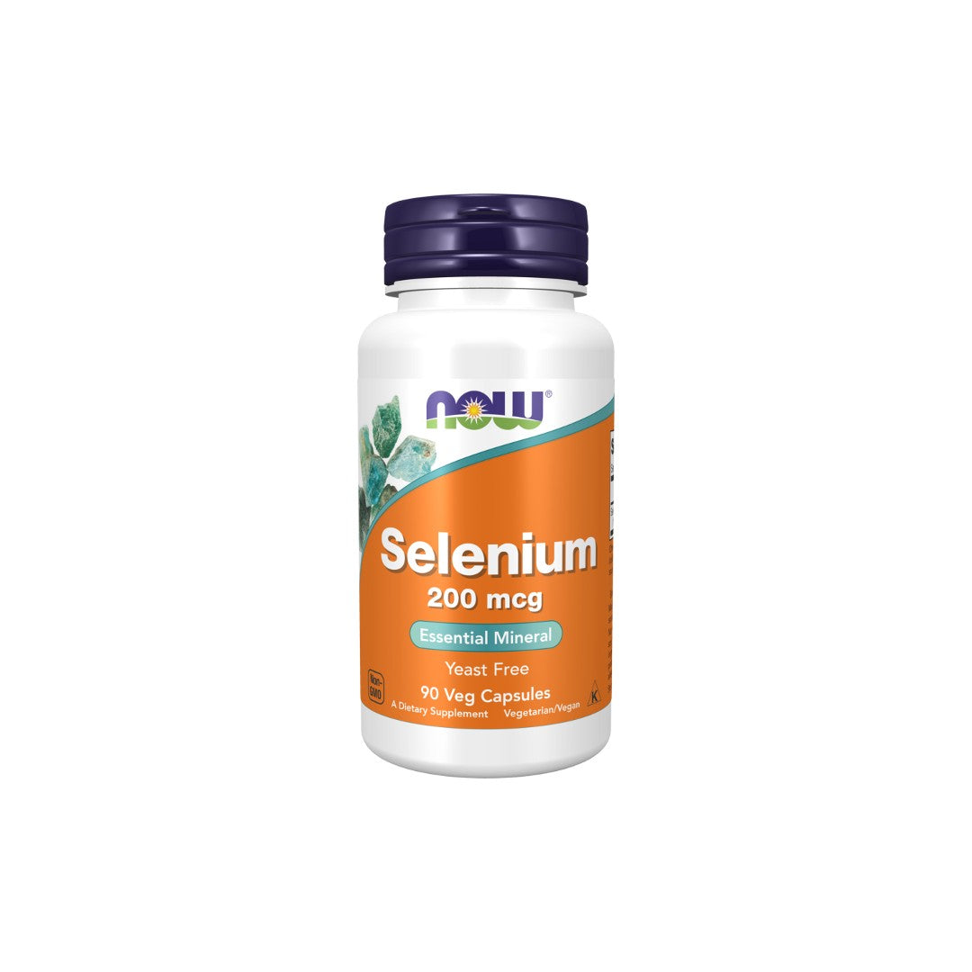 A bottle of Now Foods Selenium 200 mcg 90 Veg Capsules dietary supplements, labeled as an essential mineral with antioxidant properties.