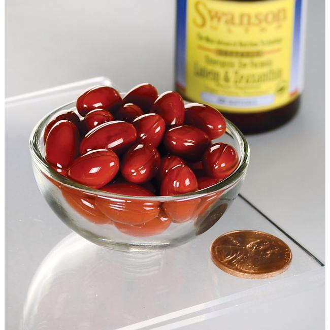 Red kidney beans in a glass bowl next to a penny, promoting eye health with beneficial Synergistic Eye Health - Lutein & Zeaxanthin - 60 softgel from the brand Swanson.